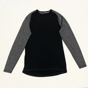 Smartwool Men's Merino Wool 250 Baselayer Black & Gray Crewneck Sweater